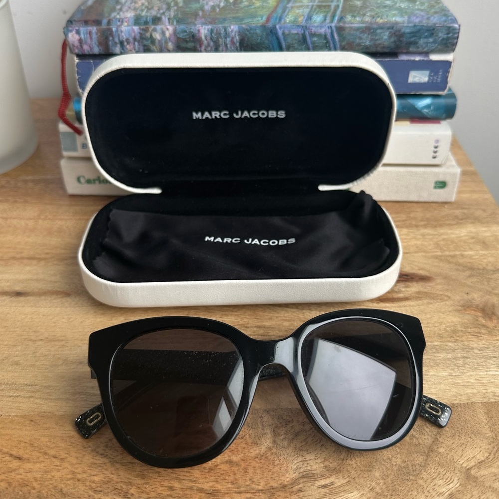 Marc Jacob’s Round Sunglasses